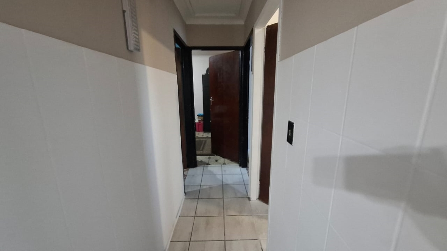 3 Bedroom Property for Sale in Lentegeur Western Cape